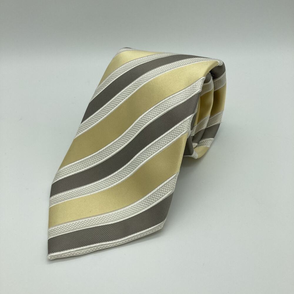 Donald J. Trump Signature Collection Tie Necktie 100% Silk Gold White Striped